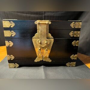 Large Asian style wood jewelry box, red lining, brass hardware